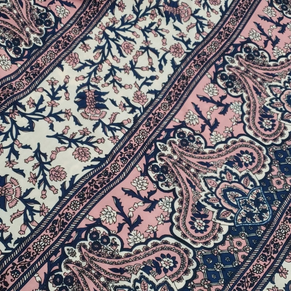 Love Culture flowy paisley tank - Picture 8 of 8